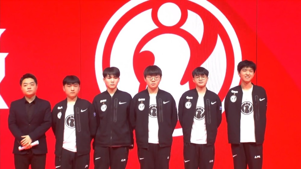 两队在重大 两队在重大