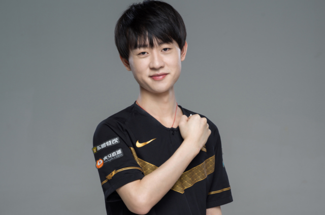 谷时期的坚 谷时期的坚