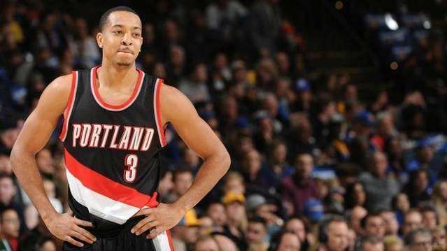 决赛近在咫 决赛近在咫