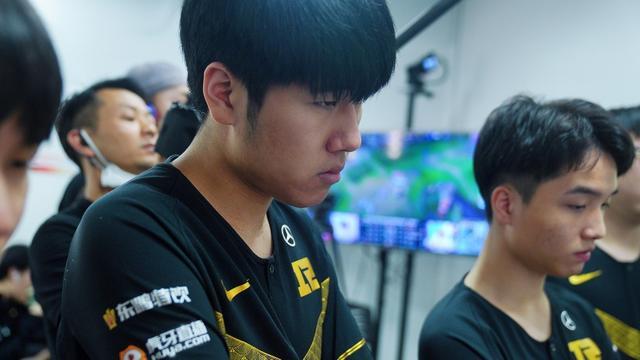 的前提下 的前提下