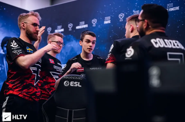 的名字在国 的名字在国