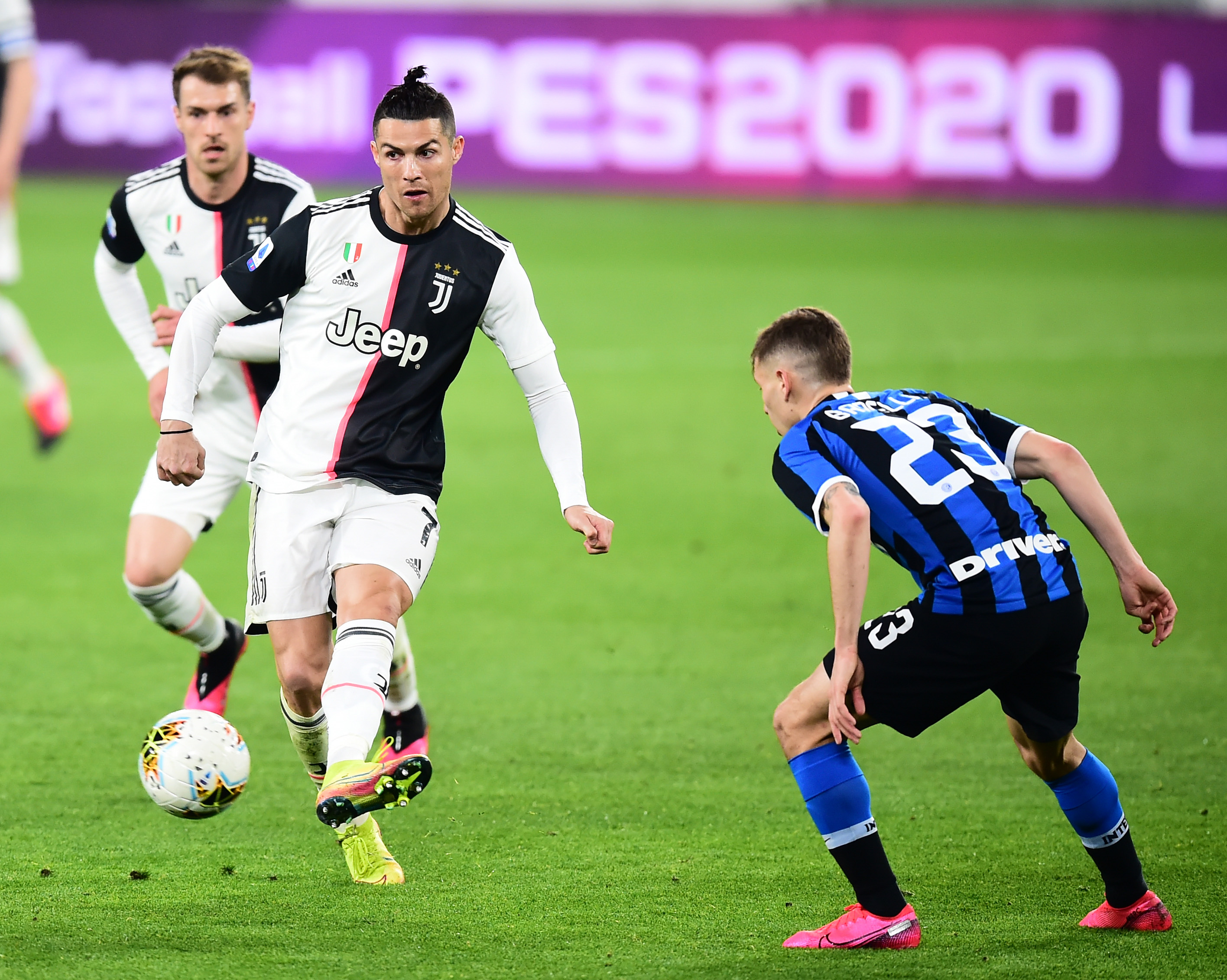 背靠背比赛 背靠背比赛