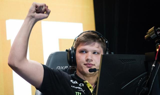 某路跑节 某路跑节